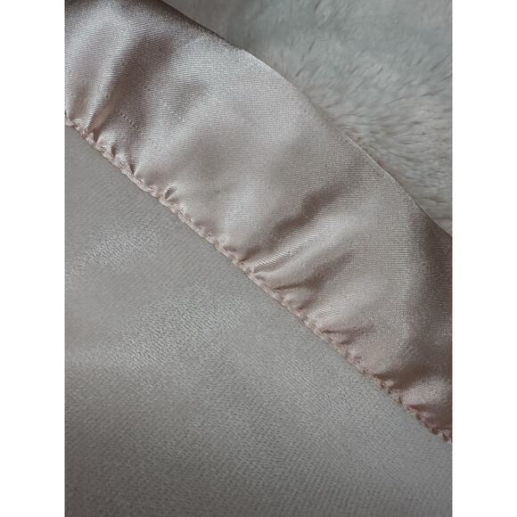 Cloud Island Target Pink Plush Satin Edge Baby Blanket Fluffy Soft 40x30 - Picture 9 of 11
